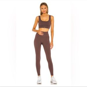 SET ACTIVE x REVOLVE Espresso Set